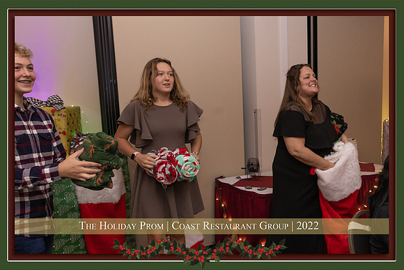 Coast_Restaurant_Group_party-124