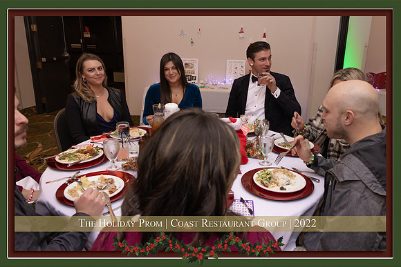 Coast_Restaurant_Group_party-55