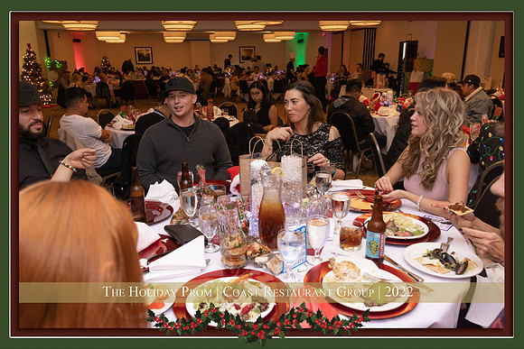 Coast_Restaurant_Group_party-54