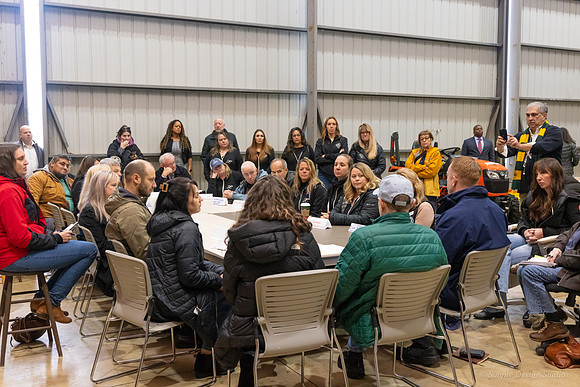 11.23.25_helo_townhall-22