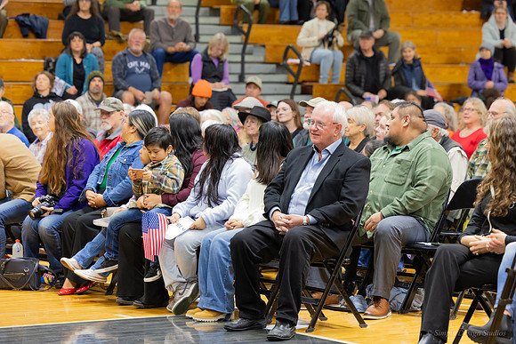 11.23.25_helo_townhall-81