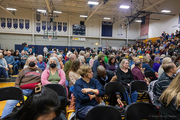 11.23.25_helo_townhall-100