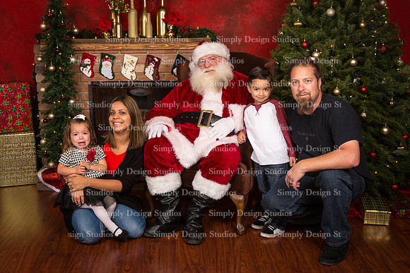 2017_Portraits_With_Santa-87