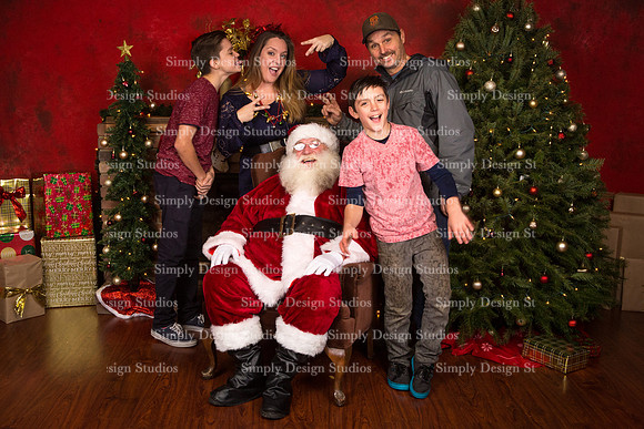 2017_Portraits_With_Santa-131