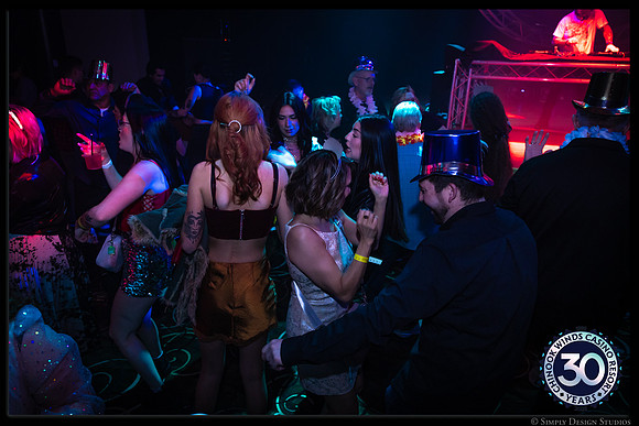 CW_NYE_2025-301