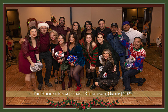 Coast_Restaurant_Group_party-121