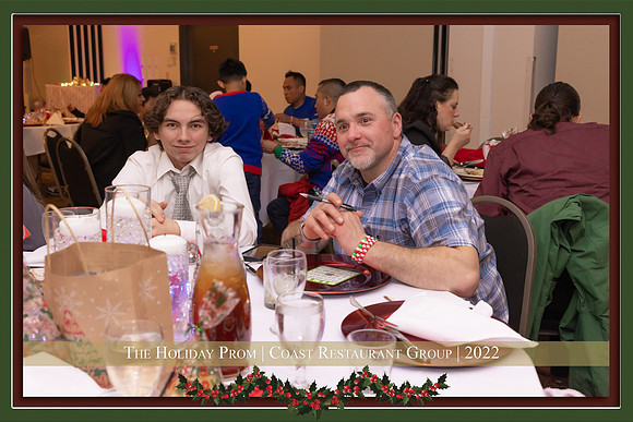 Coast_Restaurant_Group_party-59